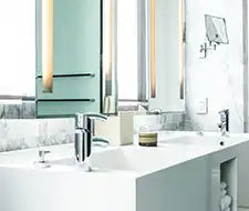 badezimmer bad waschbecken wasserhahn