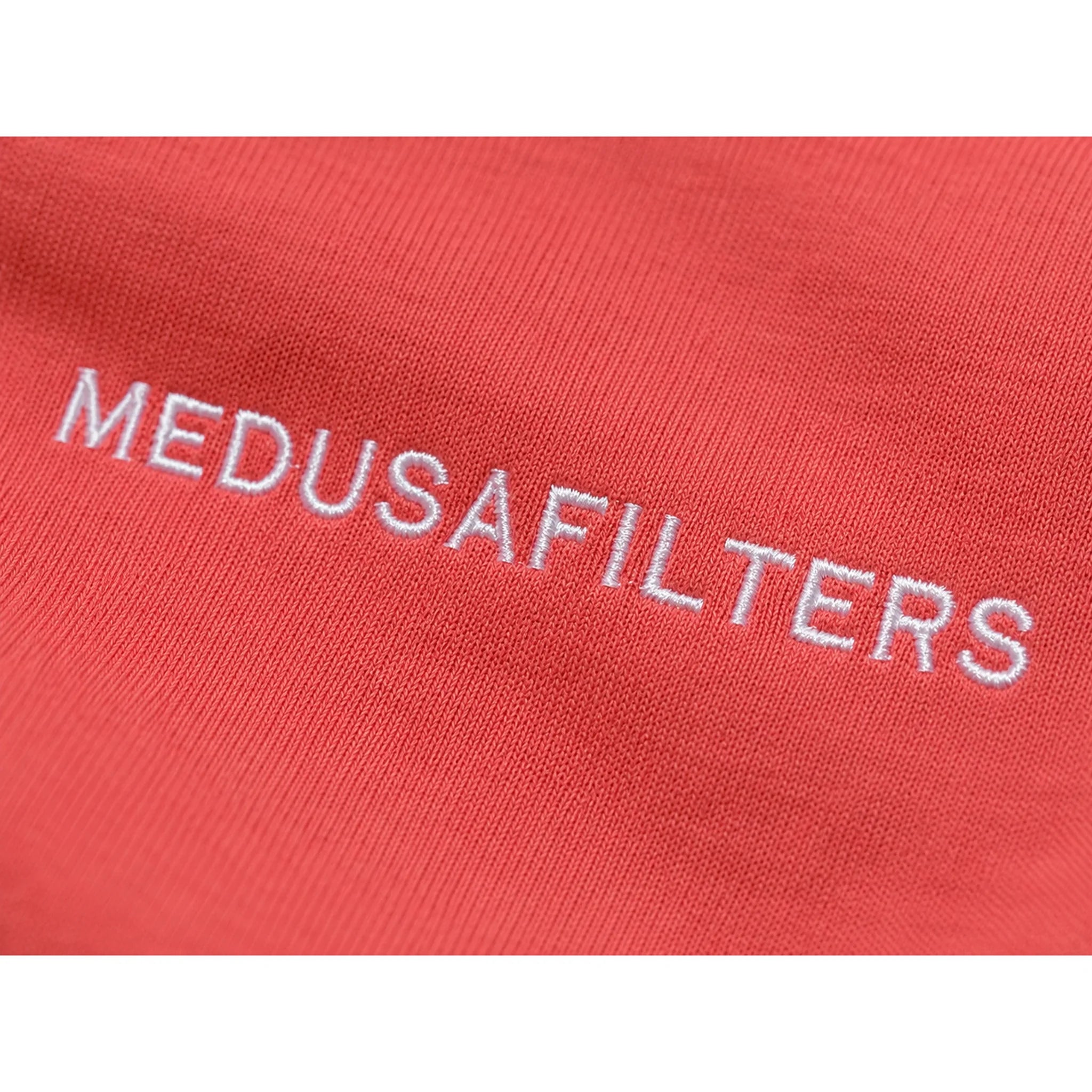 Medusafilters T-Shirt ORANGE Stickerei Detail